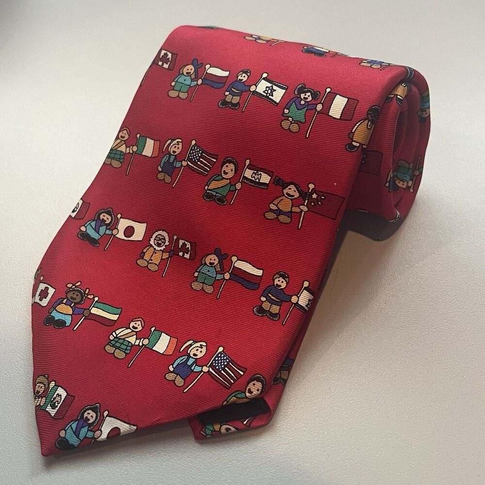 VTG Save the Children Silk Tie A Rainbow of Kids International Flags Red
